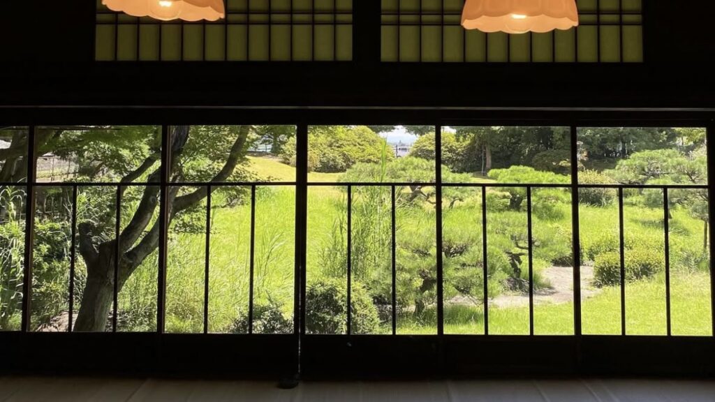 休日のお話-蘆花浅水荘-