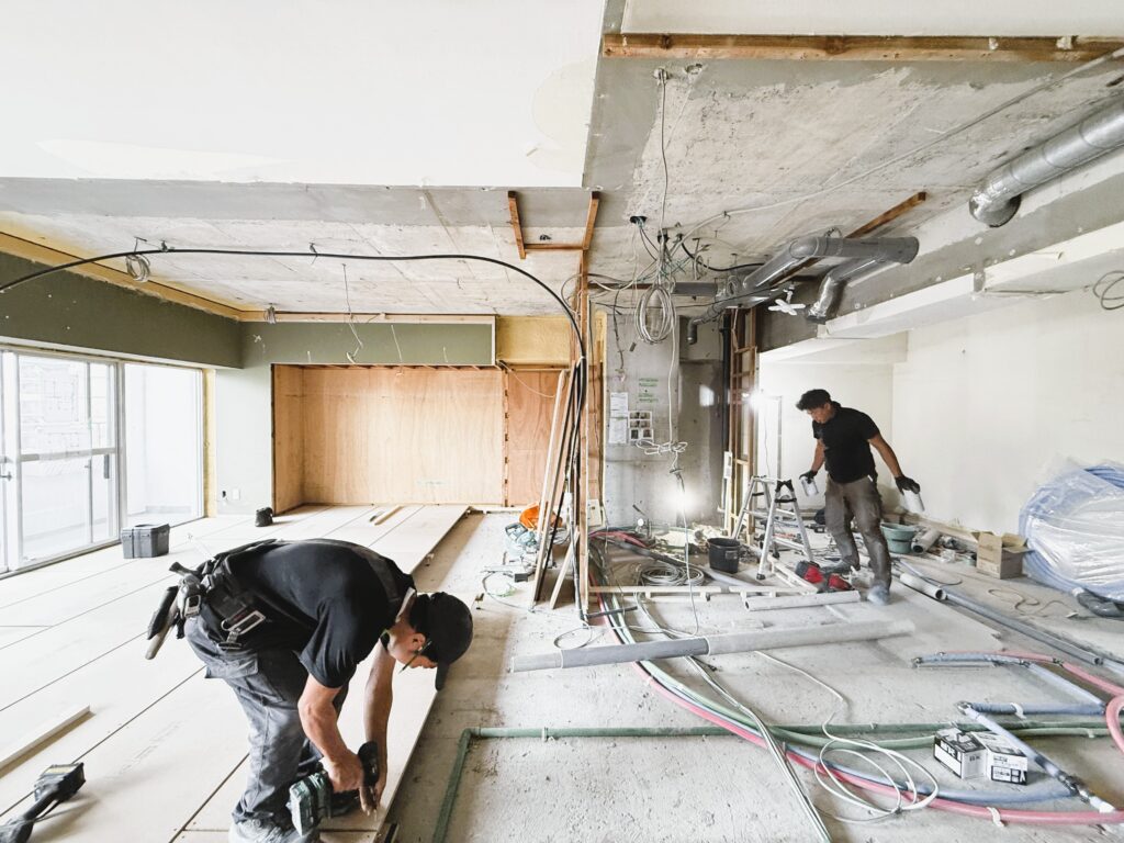 「草津のﾏﾝｼｮﾝﾘﾉﾍﾞ」「守山の店舗改装」着工いたしました